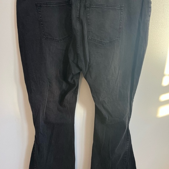 Juicy Couture Black High Rise Malibu Stretch Flare Jeans Women 24W NWOT - Picture 6 of 6